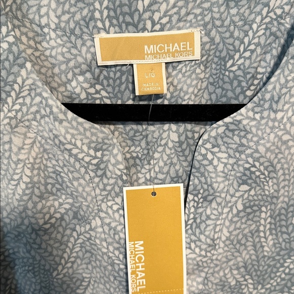 NWT Michael Kors Blouse Size Large Blue and White - Picture 2 of 7